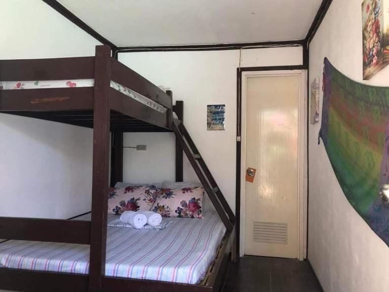 Sun Valley Backpackers Inn El Nido Exteriör bild