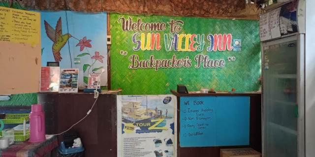 Sun Valley Backpackers Inn El Nido Exteriör bild