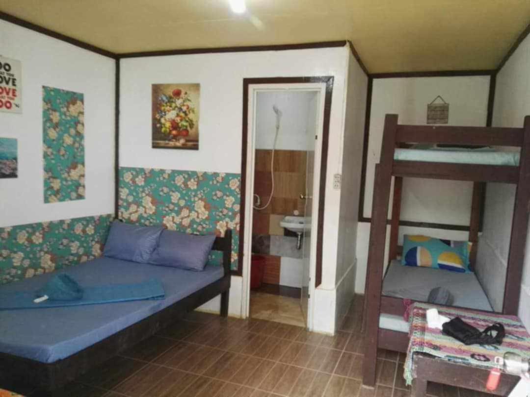 Sun Valley Backpackers Inn El Nido Exteriör bild